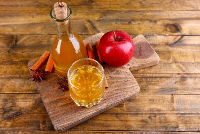 how to tighten face skin - apple cider vinegar