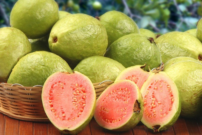 home remedies for constipation - guavas