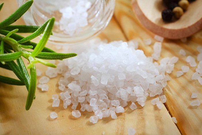 how to tighten belly skin - salt